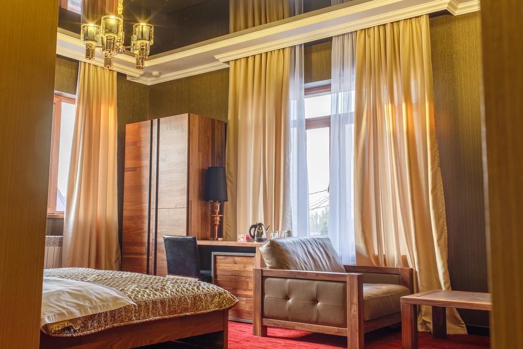 בישקק Astor Hotel & Spa חדר תמונה