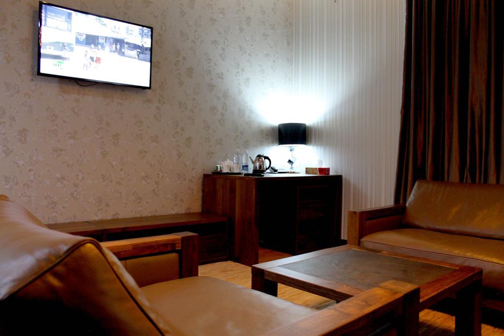 בישקק Astor Hotel & Spa מראה חיצוני תמונה