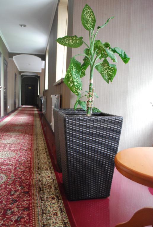 בישקק Astor Hotel & Spa מראה חיצוני תמונה