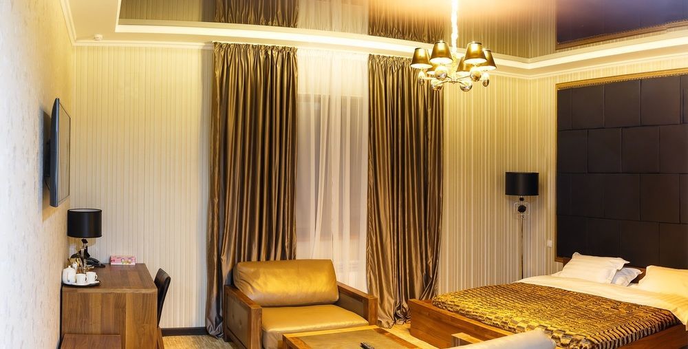 בישקק Astor Hotel & Spa מראה חיצוני תמונה
