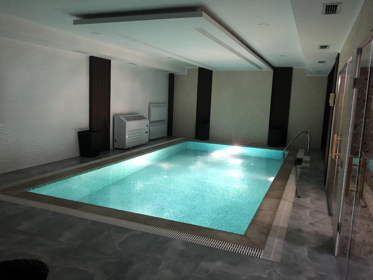 בישקק Astor Hotel & Spa מראה חיצוני תמונה