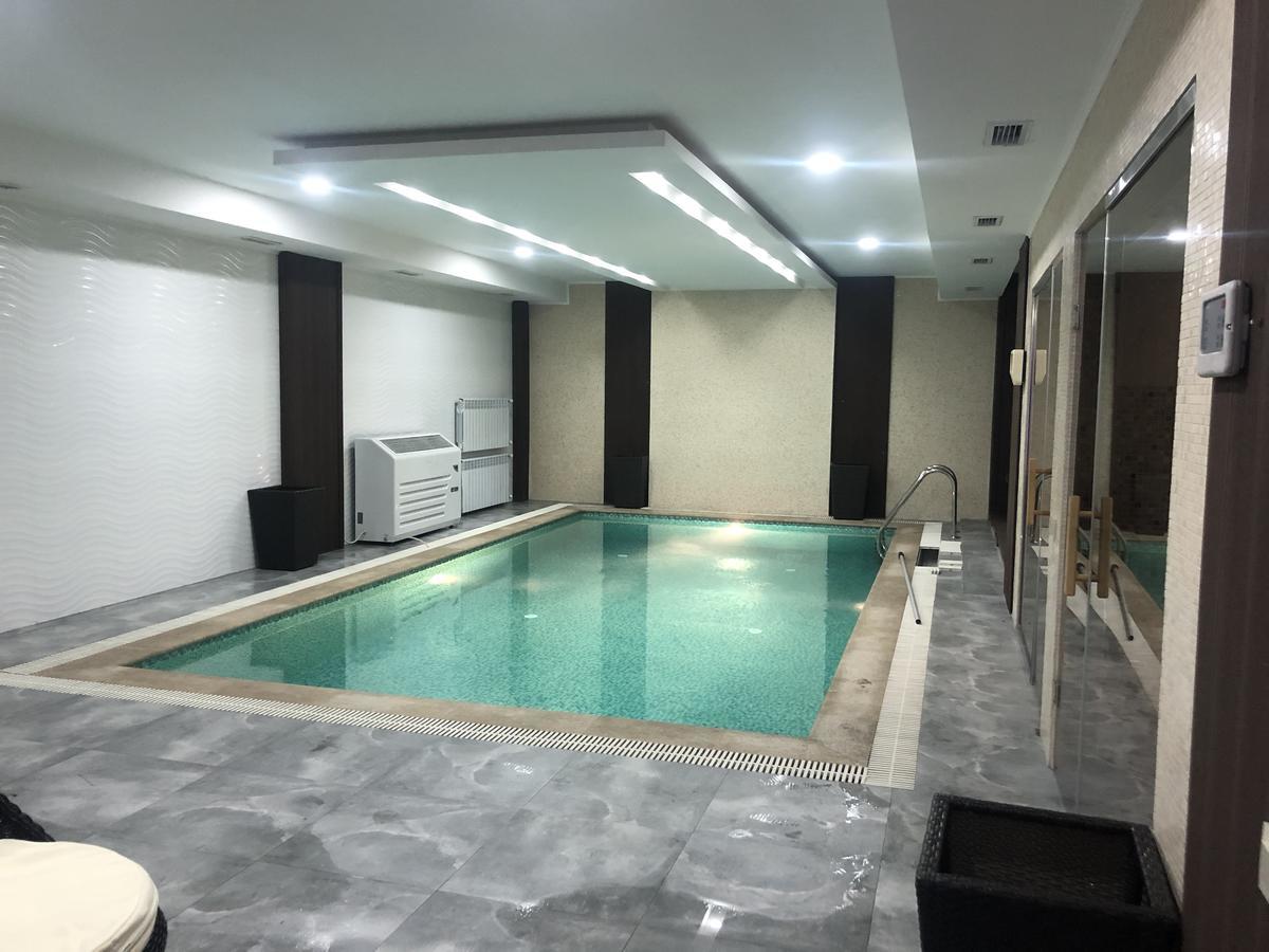 בישקק Astor Hotel & Spa מראה חיצוני תמונה